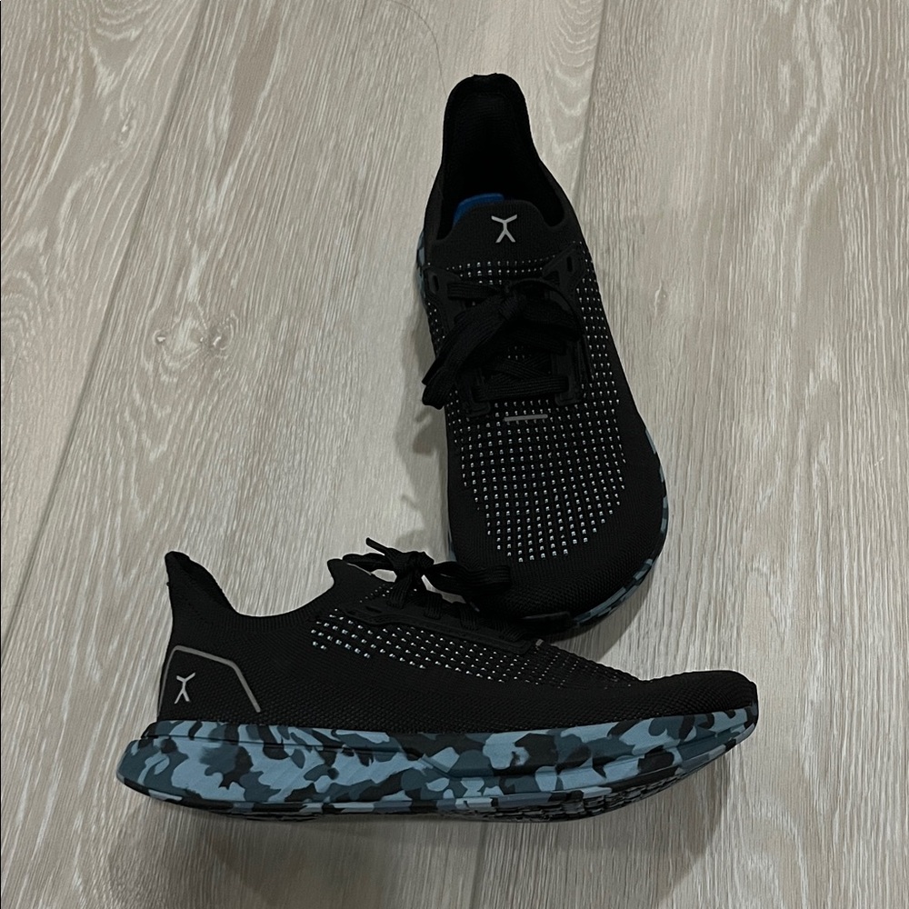 Flux Footwear Running Sneakers